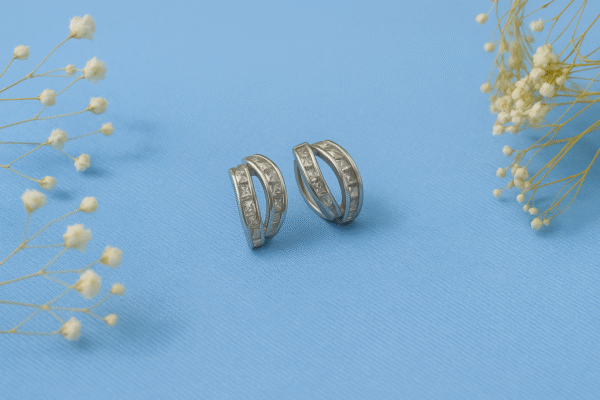 Ivy Ice Hoops
